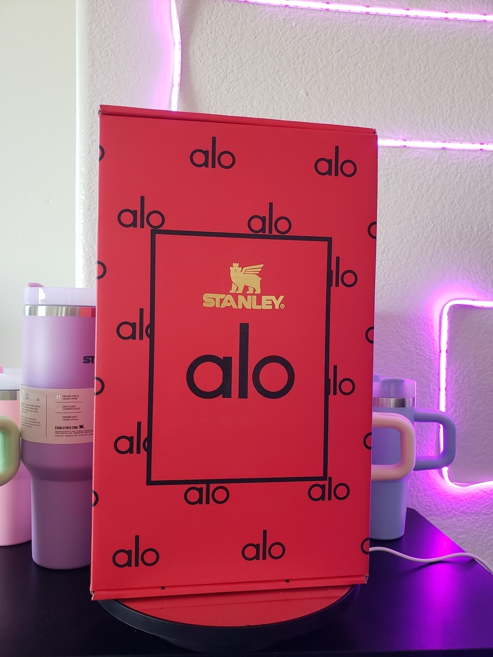 Tumbler X alo Limited-Edition Red Drinkware Box